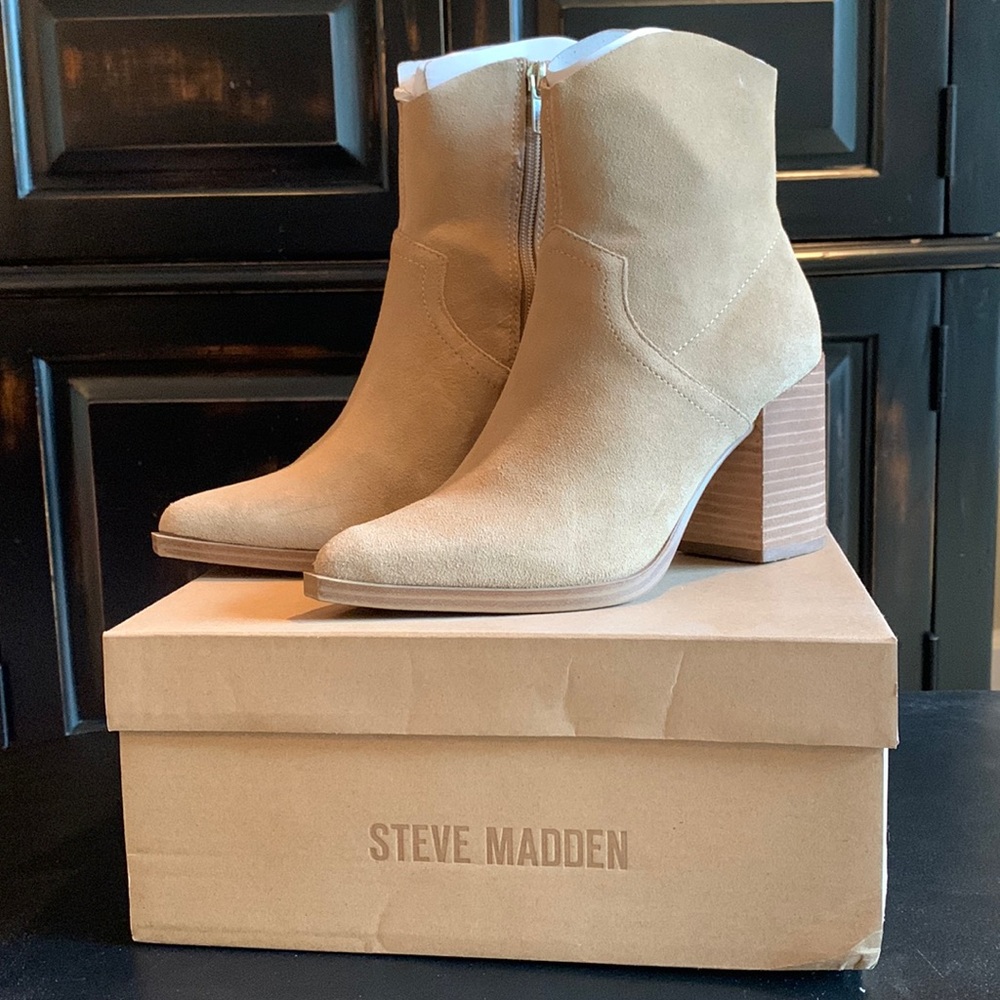 Steve Madden Suede Cate Bootie